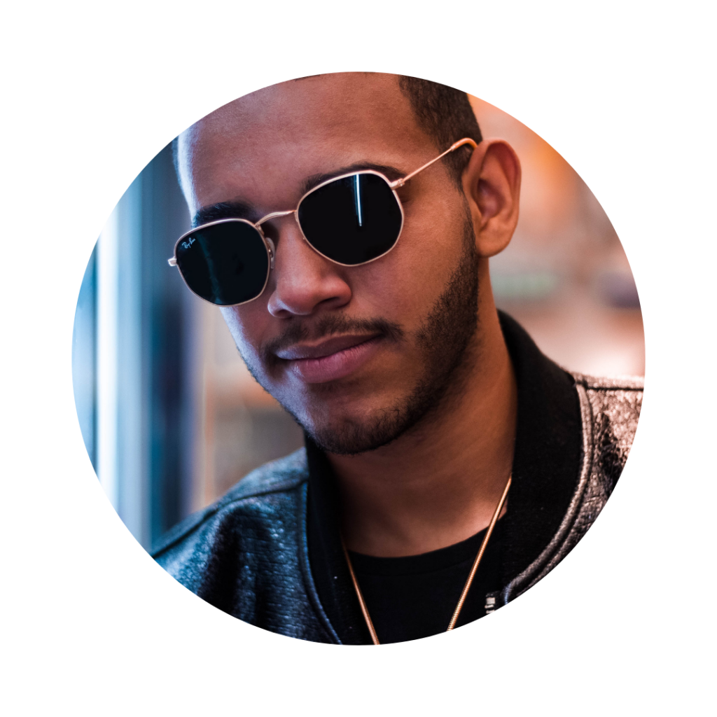 Charles Watson BEXEVUE Gaming Desk Review